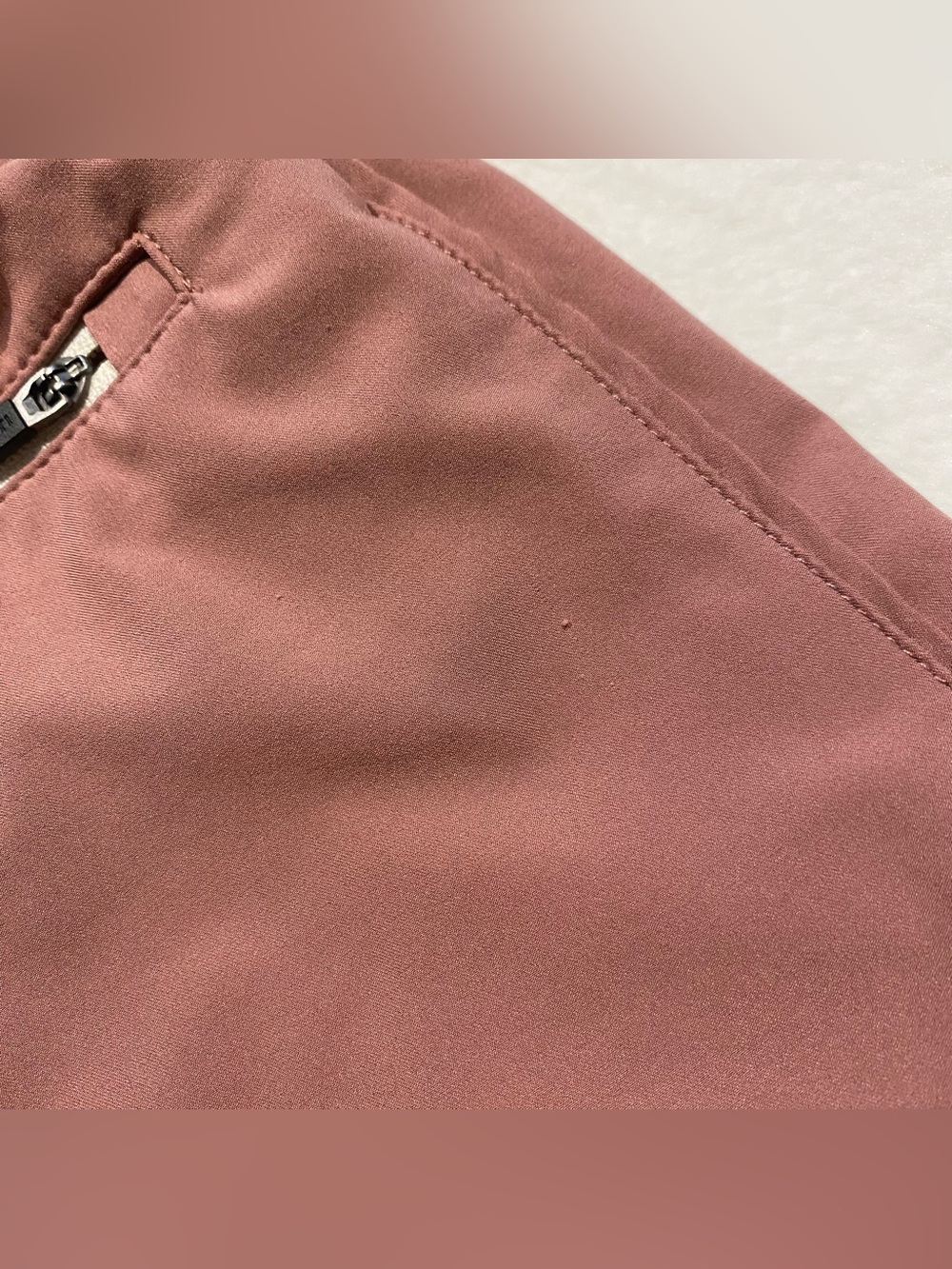 (XS) Vuori Clementine 2.0 Short 2.5" Dusty Rose Pink Marsala Extra Small Gym - Picture 7 of 13